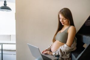 Pregnancy After 35: What to Know About Advanced Maternal Age