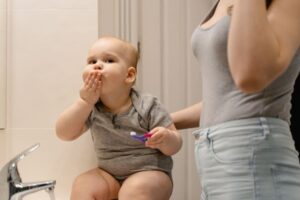 Oral Thrush in Babies: Signs, Causes, and Treatment