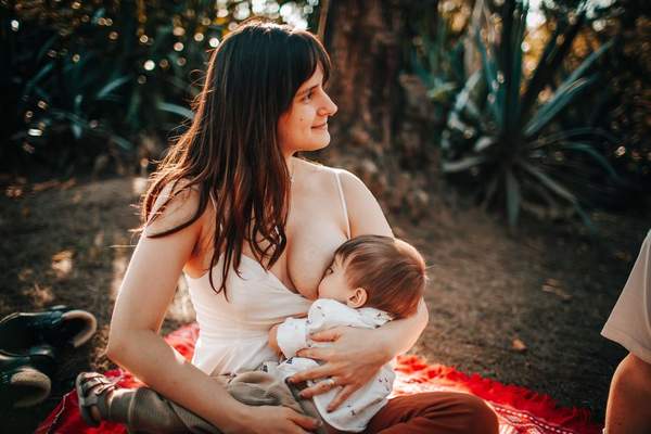 weaning from breastfeeding